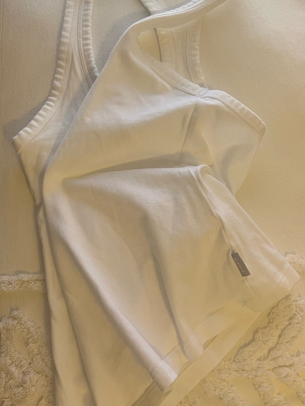 Oner Active White Scoop Neck Tank Top